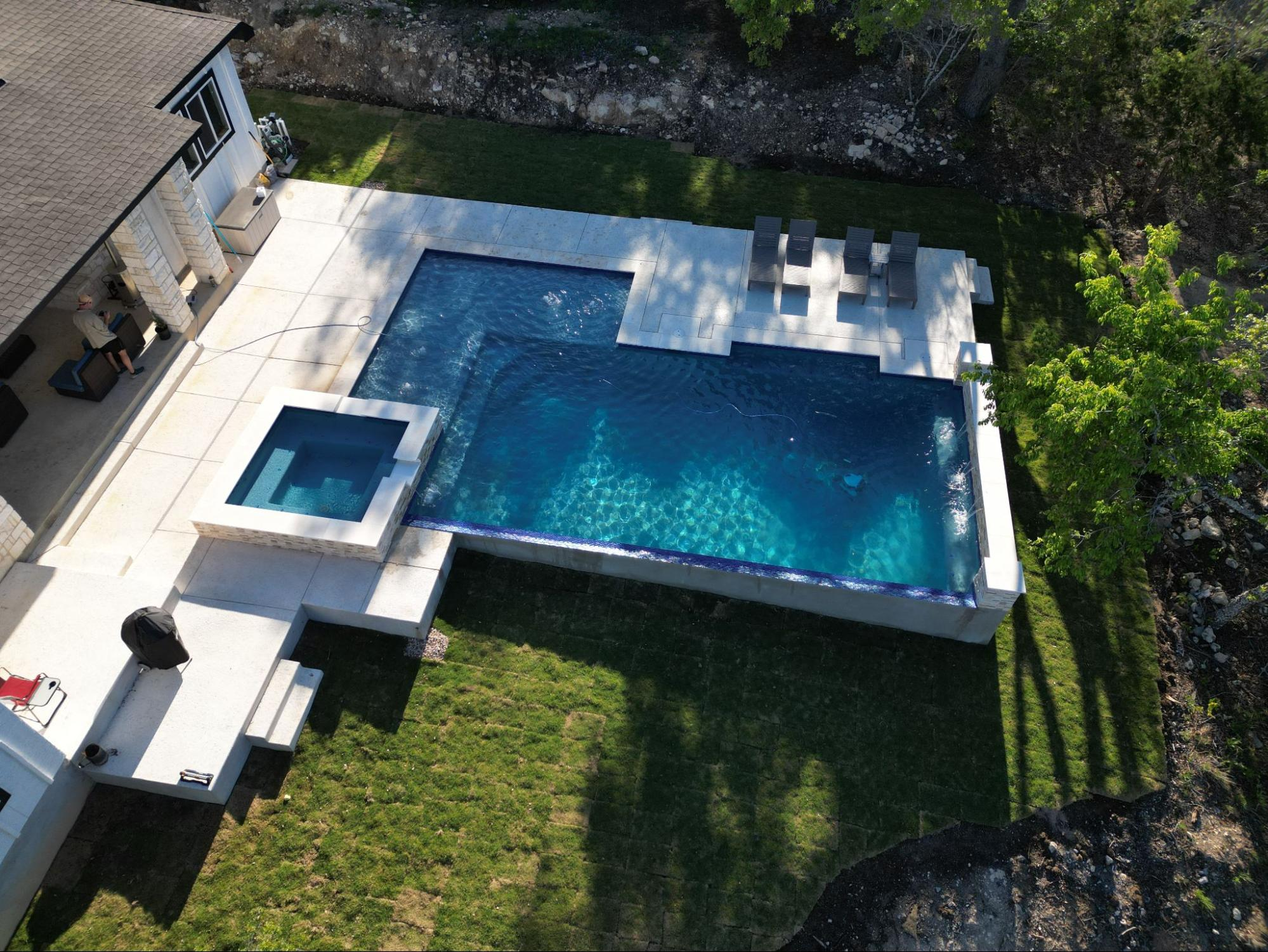 Swimming Pool Repair Service