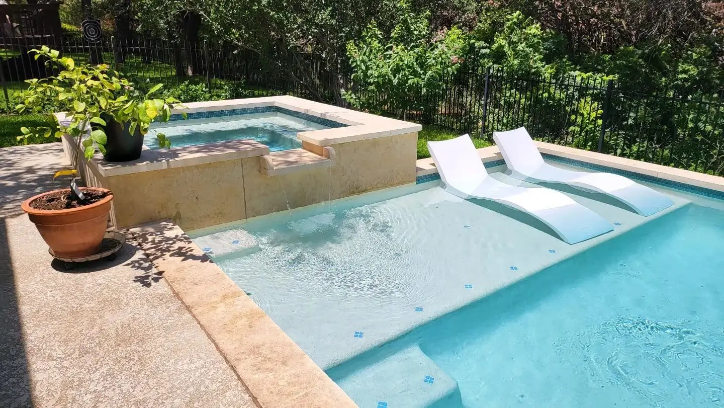 Custom Pool Design and Construction (1) (1)